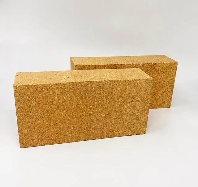 新疆耐火浇注料的施工方式及操作步骤