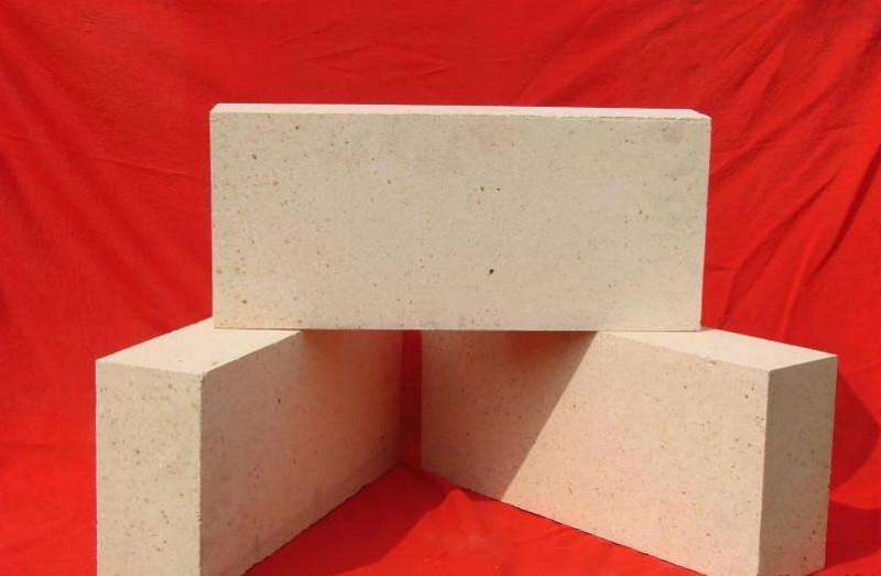 新疆耐火砖的自身特点有哪些?