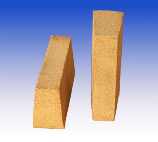 新疆耐火砖烧制时的窑内温度