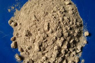 新疆耐火浇注料的养护